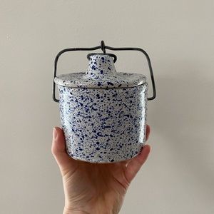 Set of 3 vintage blue and white stoneware crocks with bail wire